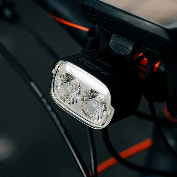 ME 2000 Smart E-Bike Light (Upgrade coming soon) - Image 3